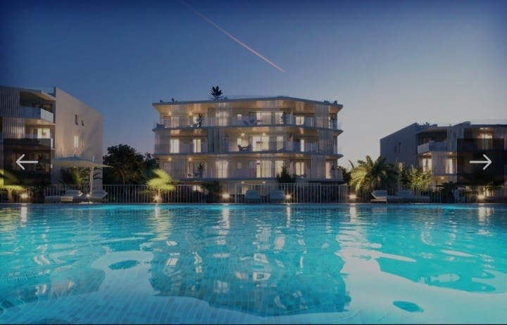 2 soverom Leilighet til salgs i Cala d'Or med svømmebasseng garasje - € 550 000 (Ref: 9841224)