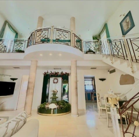 3 Zimmer Villa zu verkaufen in Los Balcones mit Pool Garage - 530.000 € (Ref: 9848487)
