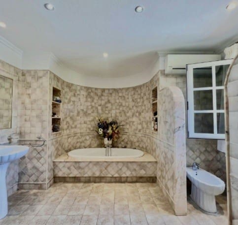 3 Zimmer Villa zu verkaufen in Los Balcones mit Pool Garage - 530.000 € (Ref: 9848487)