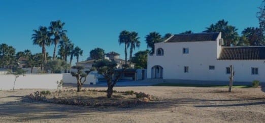 3 soveværelse Finca/Landehus til salg i Catral med swimmingpool - € 450.000 (Ref: 9854452)