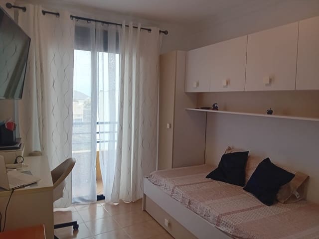 2 soveværelse Lejlighed til salg i San Isidro de Abona, Granadilla de Abona med garage - € 265.000 (Ref: 5988626)