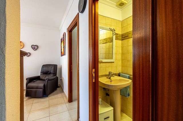 3 soveværelse Villa til salg i Casco Urbano, Adeje med swimmingpool garage - € 1.250.000 (Ref: 7692233)