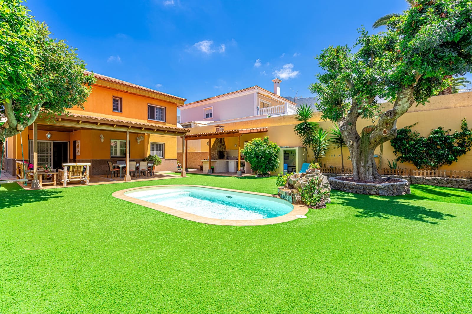 3 soveværelse Villa til salg i Adeje med swimmingpool garage - € 1.250.000 (Ref: 7692233)