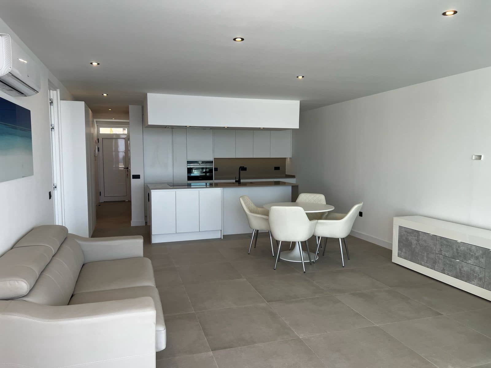 2 sypialnia Apartament przy plaży na sprzedaż w Costa del Silencio z basenem garażem - 685 000 € (Ref: 8045560)