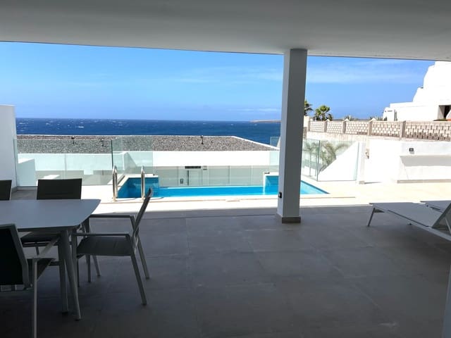 2 quarto Apartamento de Praia para venda em Costa del Silencio, Arona com piscina garagem - 685 000 € (Ref: 8045560)