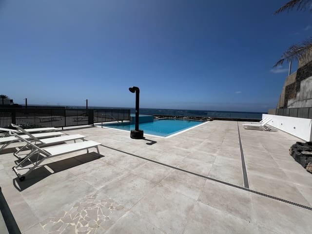 2 quarto Apartamento de Praia para venda em Costa del Silencio, Arona com piscina garagem - 685 000 € (Ref: 8045560)