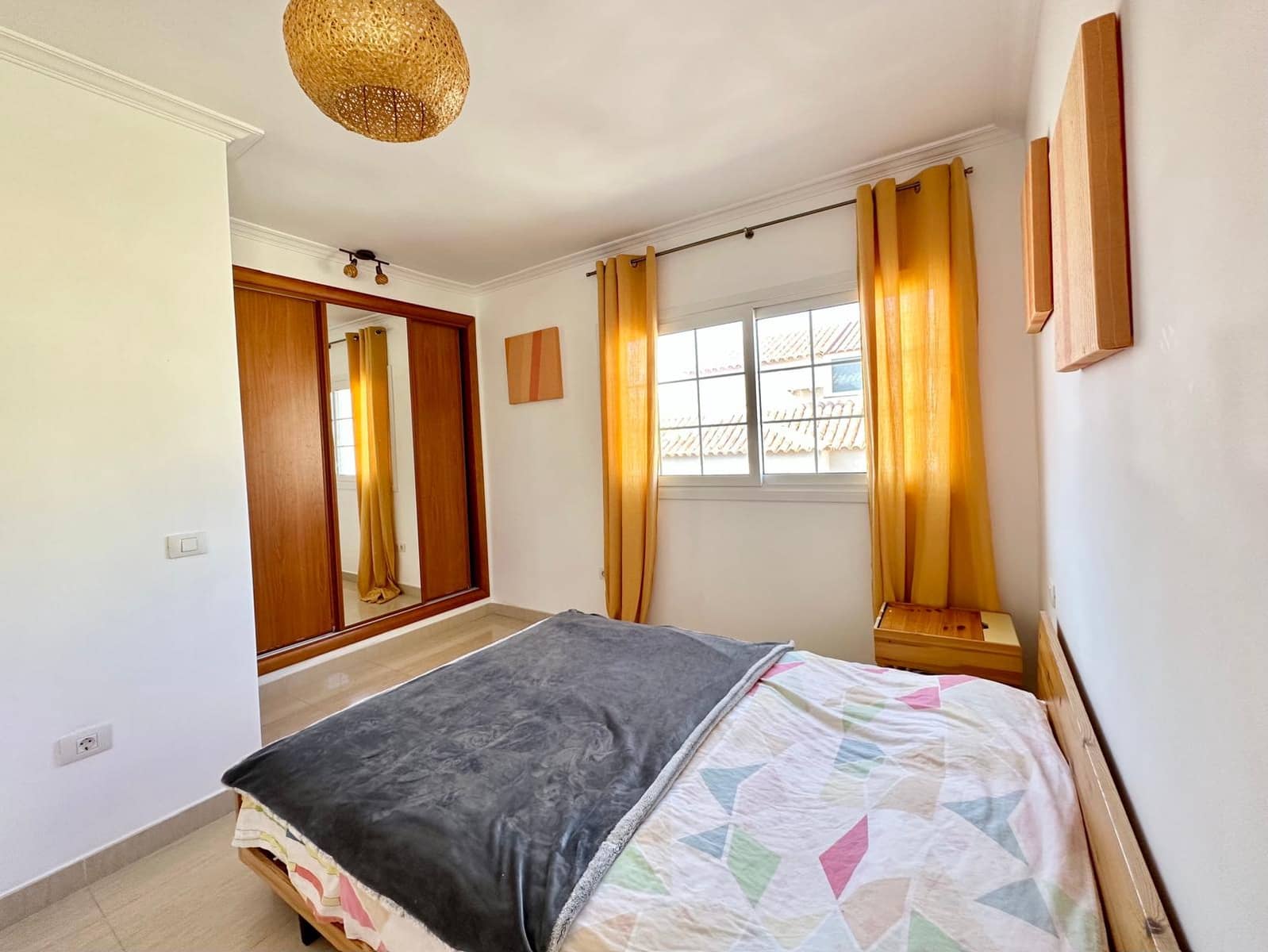 2 soveværelse Byhus til salg i Adeje med swimmingpool garage - € 330.000 (Ref: 8413783)