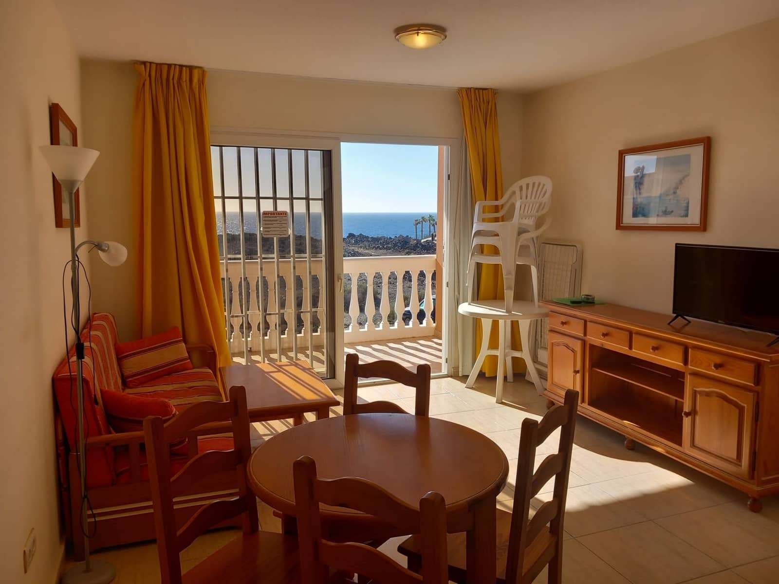 1 bedroom Beach Apartment for sale in Costa del Silencio with pool - € 195,800 (Ref: 8738684)
