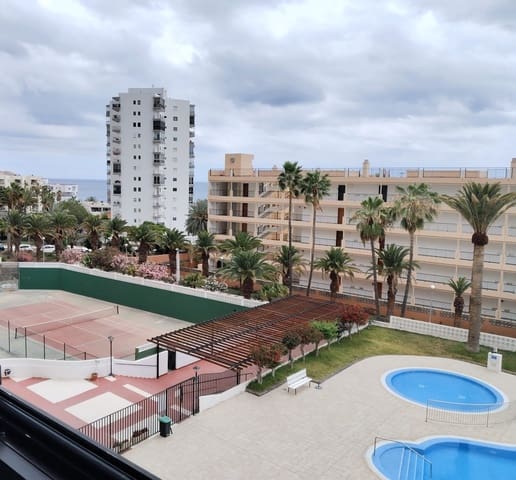 2 soverom Leilighet til salgs i Los Cristianos, Arona med svømmebasseng - € 370 000 (Ref: 9821326)