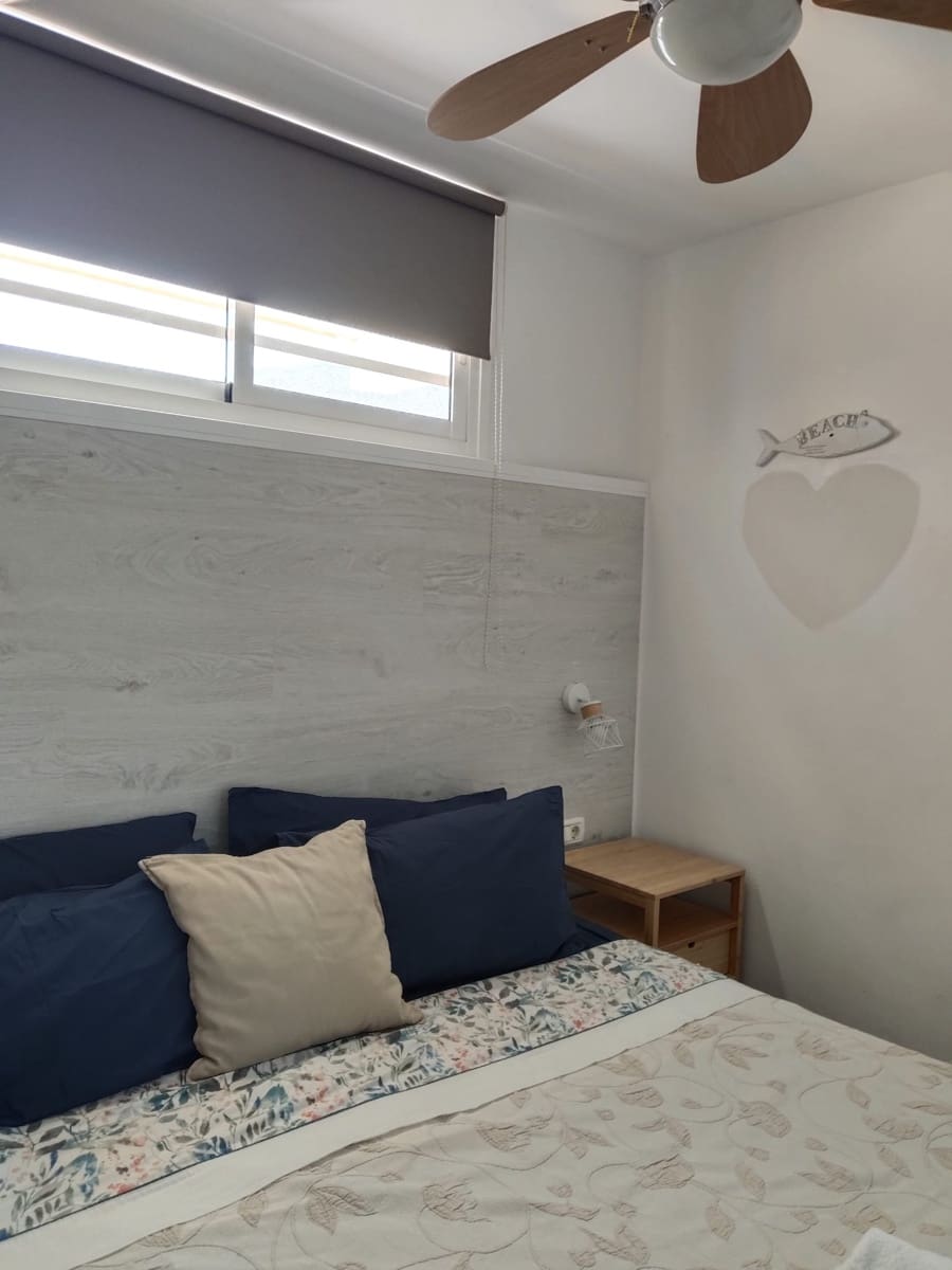 2 soverom Leilighet til salgs i Los Cristianos med svømmebasseng garasje - € 421 500 (Ref: 9908879)
