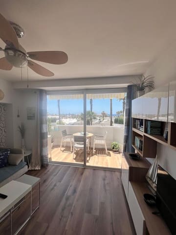 1 sovrum Lägenhet till salu i Playa de las Américas, Adeje med pool - 295 000 € (Ref: 9914053)