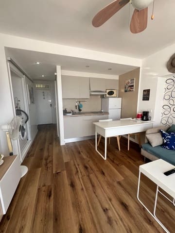 1 sovrum Lägenhet till salu i Playa de las Américas, Adeje med pool - 295 000 € (Ref: 9914053)