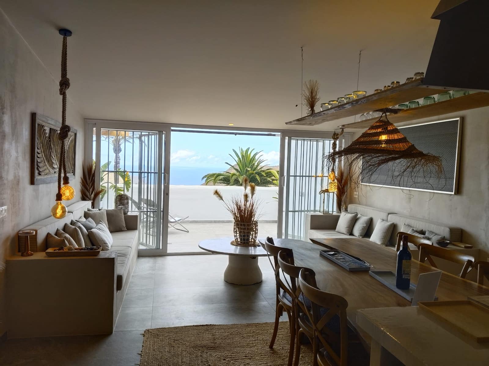 5 bedroom Villa for sale in Chayofa with pool garage - € 1,470,000 (Ref: 9921039)