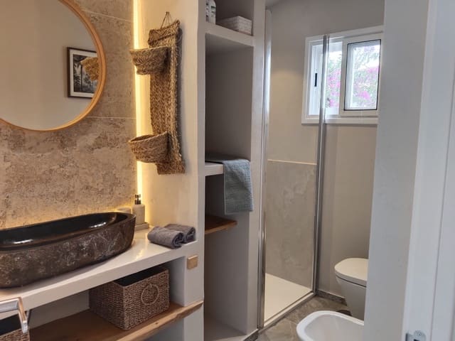 Chalet de 5 habitaciones en Chayofa, Arona en venta con piscina garaje - 1.470.000 € (Ref: 9921039)