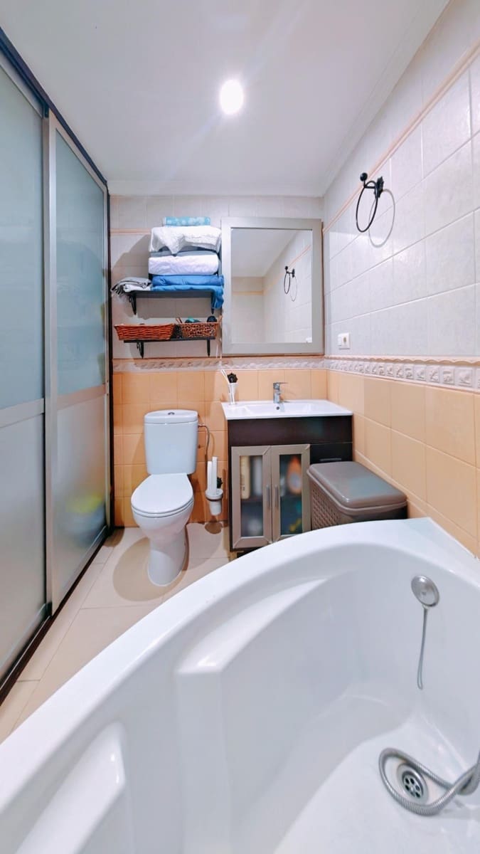 3 chambre Appartement à vendre à Chiclana de la Frontera - 128 000 € (Ref: 10003820)