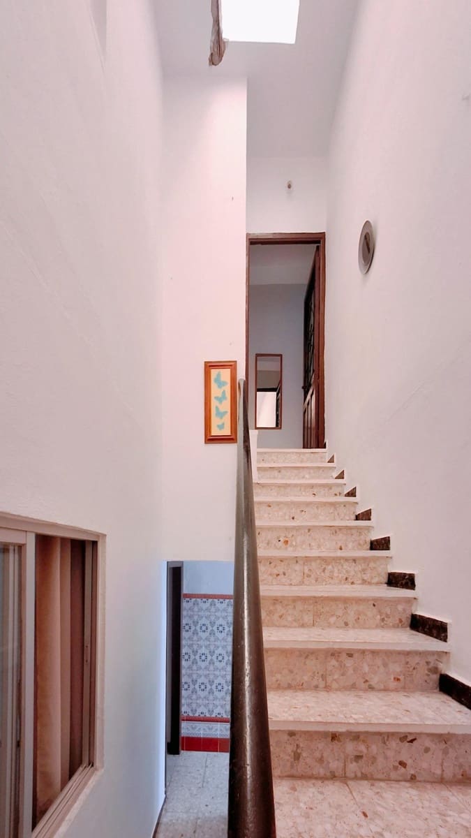 4 bedroom Townhouse for sale in Conil de la Frontera - € 235,000 (Ref: 10021045)