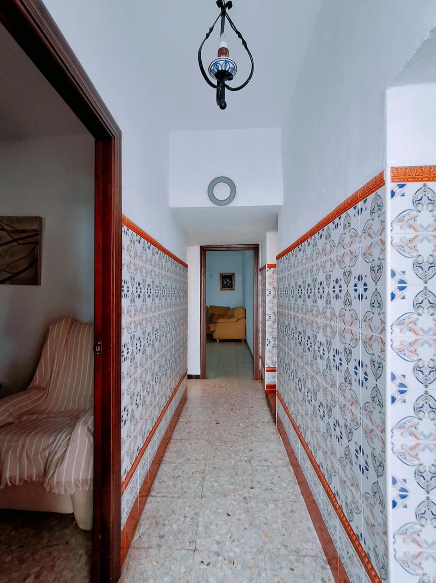 4 bedroom Townhouse for sale in Conil de la Frontera - € 235,000 (Ref: 10021045)