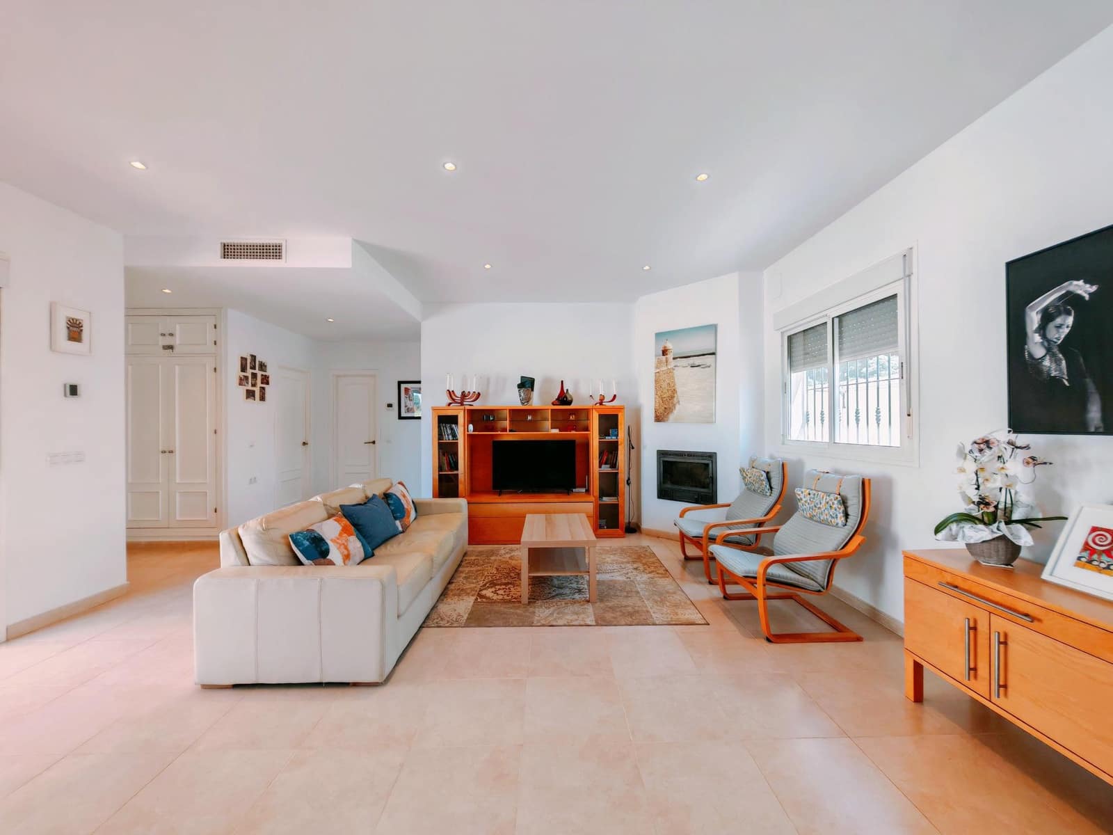 Chalet de 3 habitaciones en Chiclana de la Frontera en venta con piscina garaje - 315.000 € (Ref: 10025845)