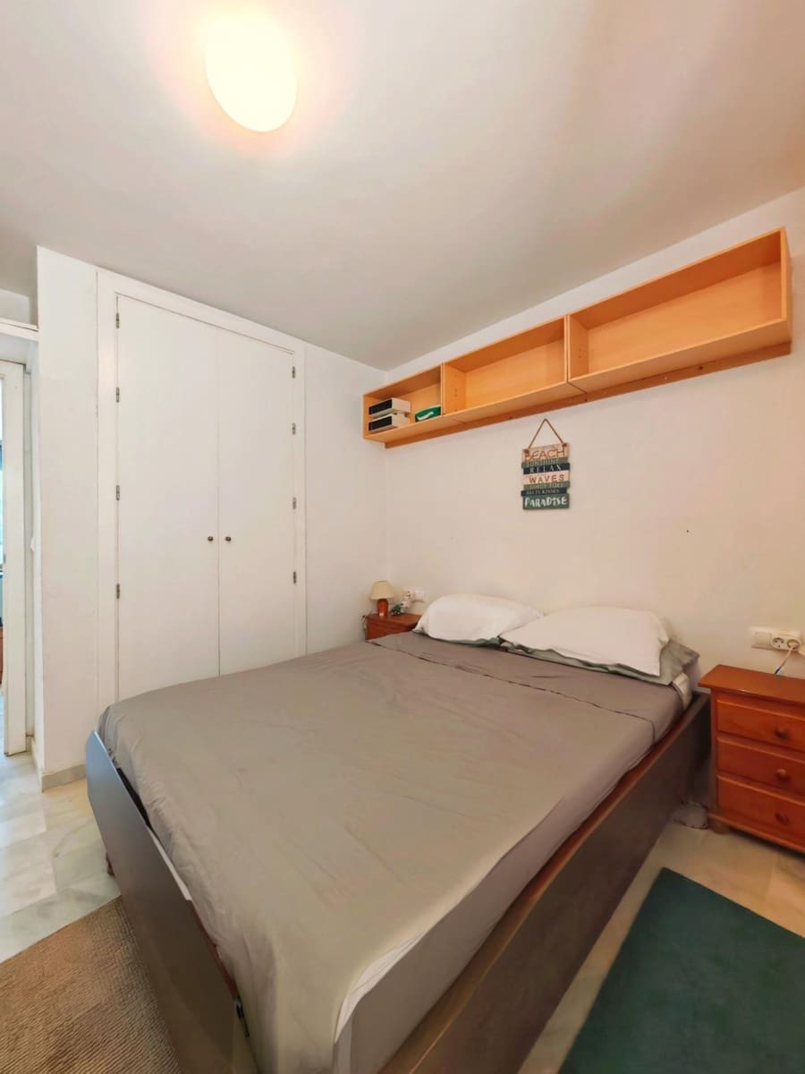2 chambre Appartement à vendre à Chiclana de la Frontera avec piscine - 215 000 € (Ref: 10081437)