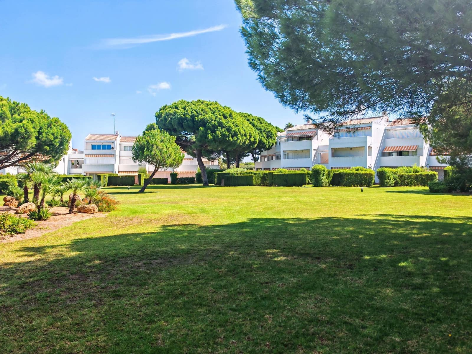 2 chambre Appartement à vendre à Chiclana de la Frontera avec piscine - 215 000 € (Ref: 10081437)