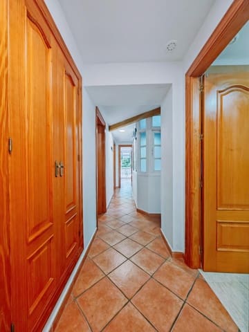 Piso de 3 habitaciones en San Fernando en venta - 190.000 € (Ref: 10086346)