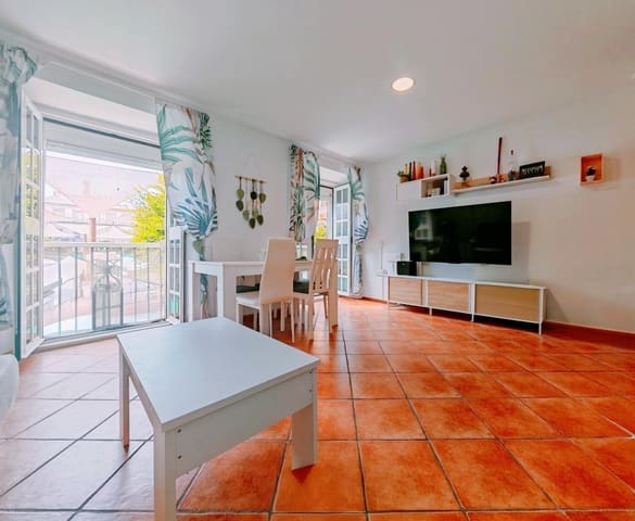 Piso de 3 habitaciones en San Fernando en venta - 190.000 € (Ref: 10086346)
