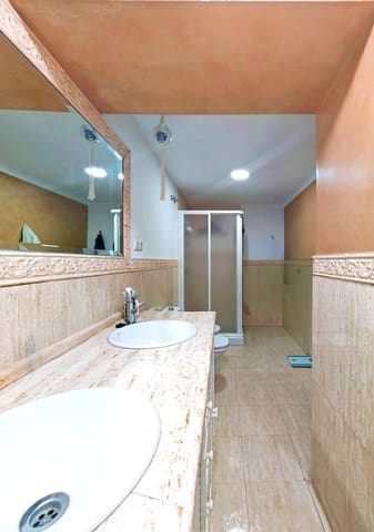 Piso de 3 habitaciones en San Fernando en venta - 190.000 € (Ref: 10086346)