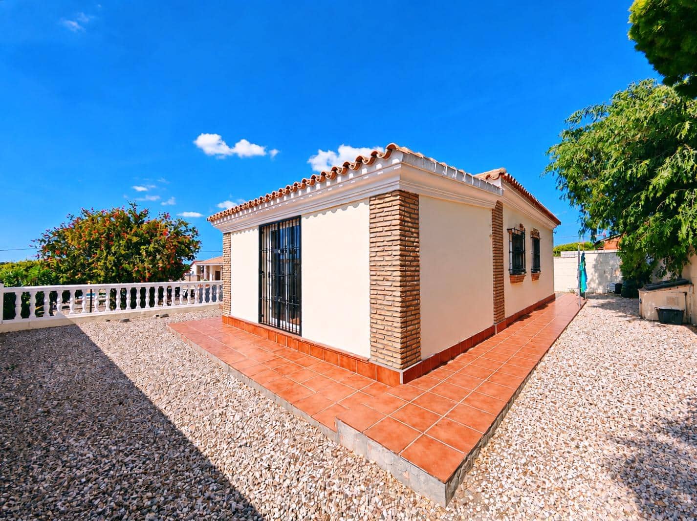 5 camera da letto Villa in vendita in Chiclana de la Frontera con piscina garage - 335.000 € (Rif: 10100334)