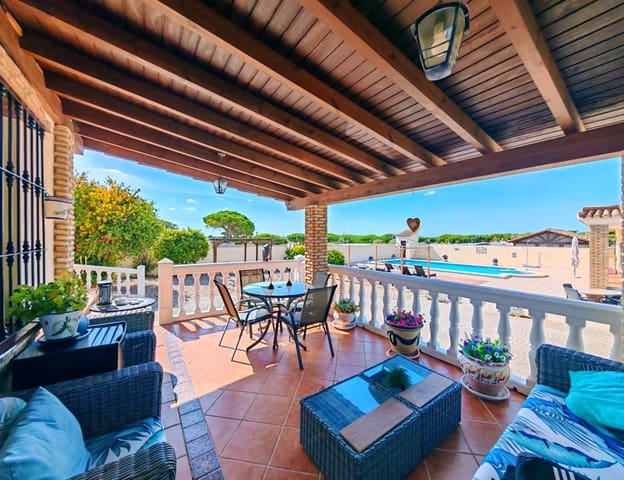 5 camera da letto Villa in vendita in Chiclana de la Frontera con piscina garage - 335.000 € (Rif: 10100334)