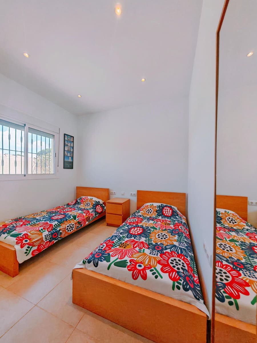 3 sovrum Villa till salu i Chiclana de la Frontera med pool garage - 305 000 € (Ref: 10115785)