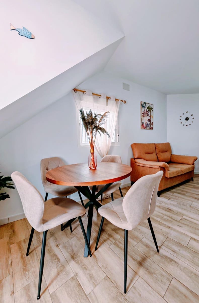 2 bedroom Townhouse for sale in Conil de la Frontera - € 275,990 (Ref: 10131785)