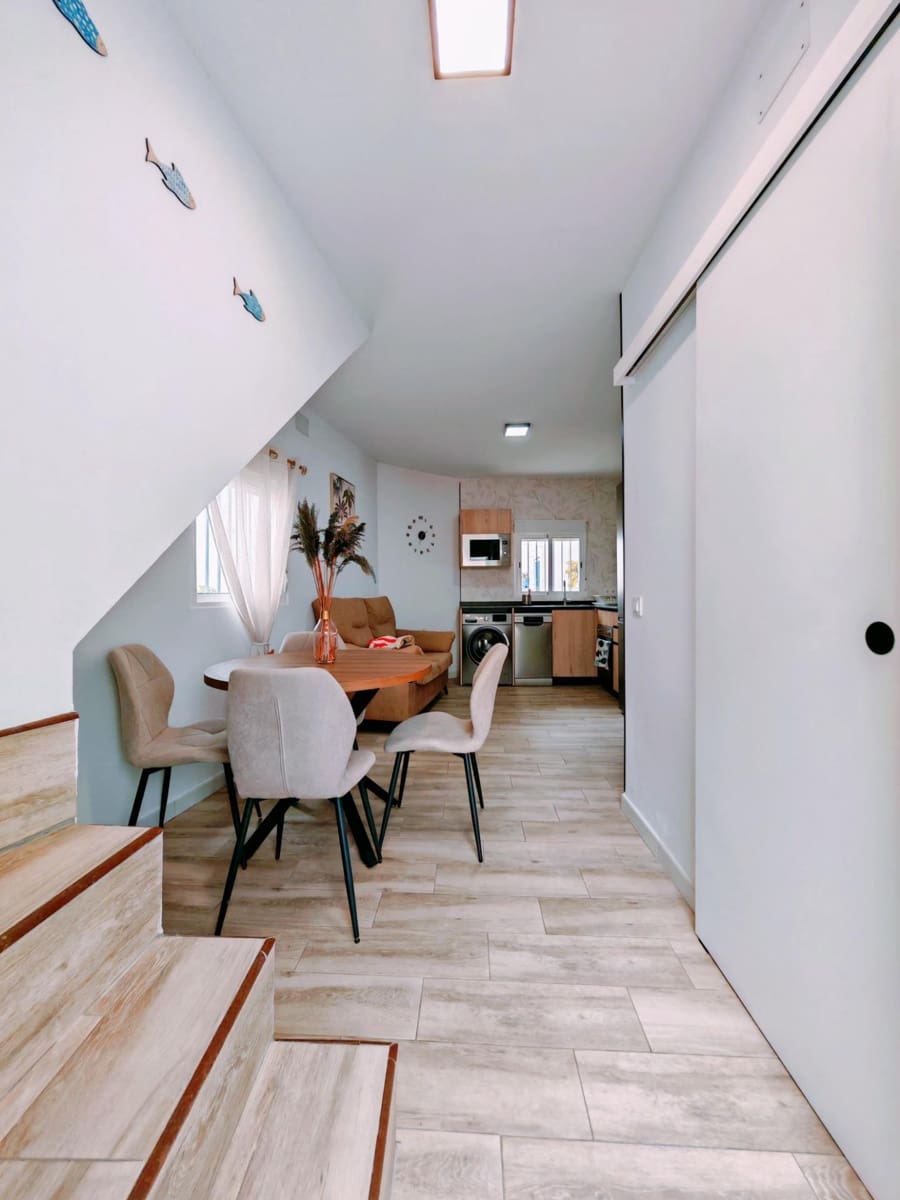 2 bedroom Townhouse for sale in Conil de la Frontera - € 275,990 (Ref: 10131785)