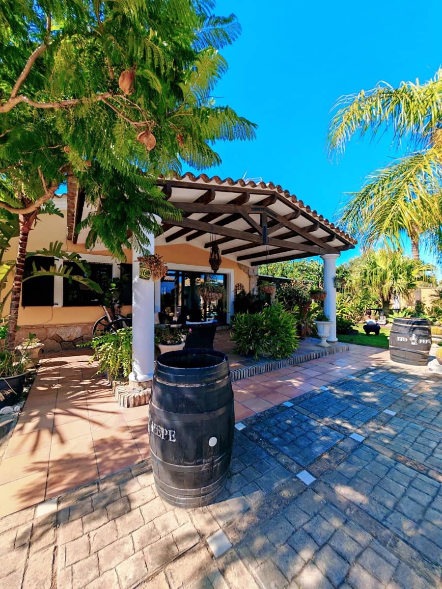 4 chambre Villa/Maison à vendre à Pago del Humo avec piscine garage - 420 000 € (Ref: 10139856)