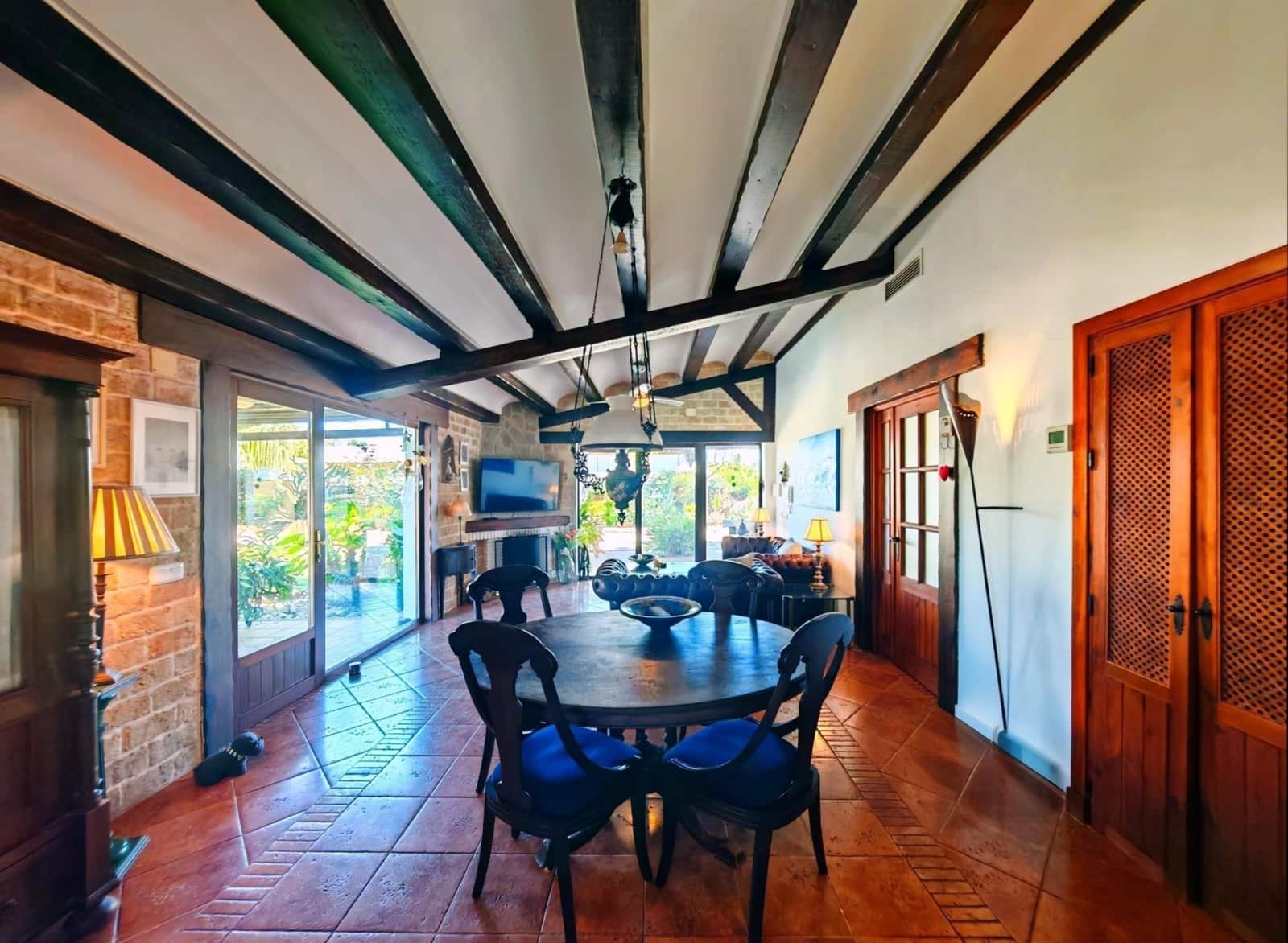 4 chambre Villa/Maison à vendre à Pago del Humo avec piscine garage - 420 000 € (Ref: 10139856)