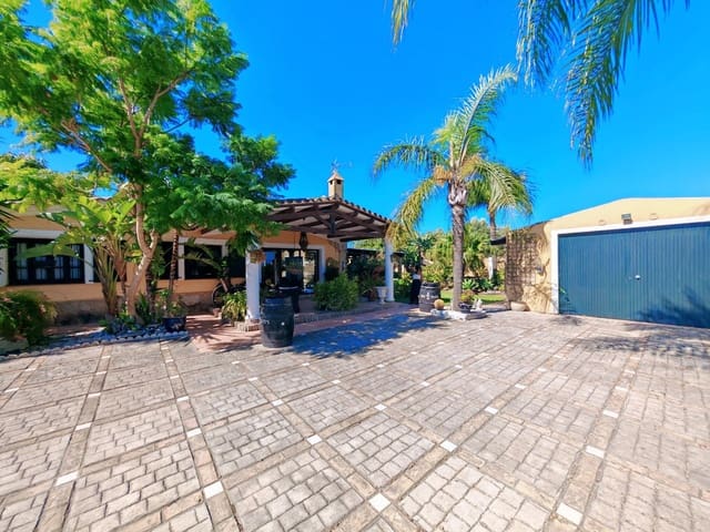 4 chambre Villa/Maison à vendre à Pago del Humo, Chiclana de la Frontera avec piscine garage - 420 000 € (Ref: 10139856)