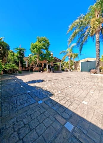 4 sovrum Villa till salu i Pago del Humo, Chiclana de la Frontera med pool garage - 420 000 € (Ref: 10139856)