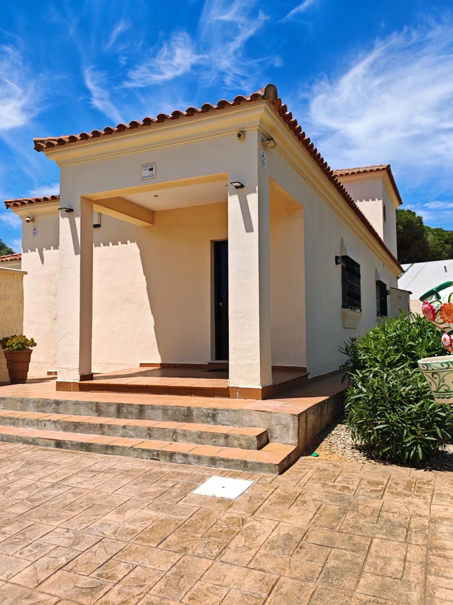 4 camera da letto Villa in vendita in Chiclana de la Frontera con piscina garage - 380.000 € (Rif: 10153645)