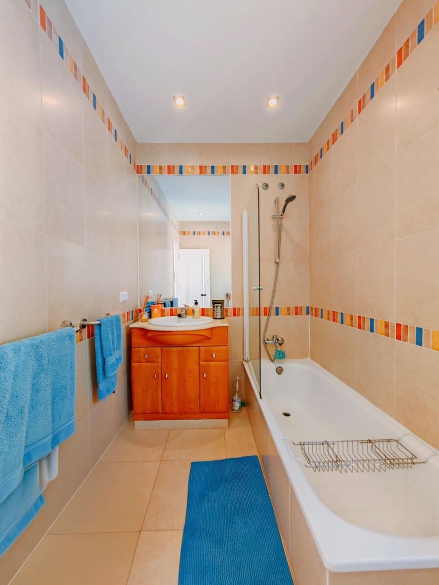 4 camera da letto Villa in vendita in Chiclana de la Frontera con piscina garage - 380.000 € (Rif: 10153645)