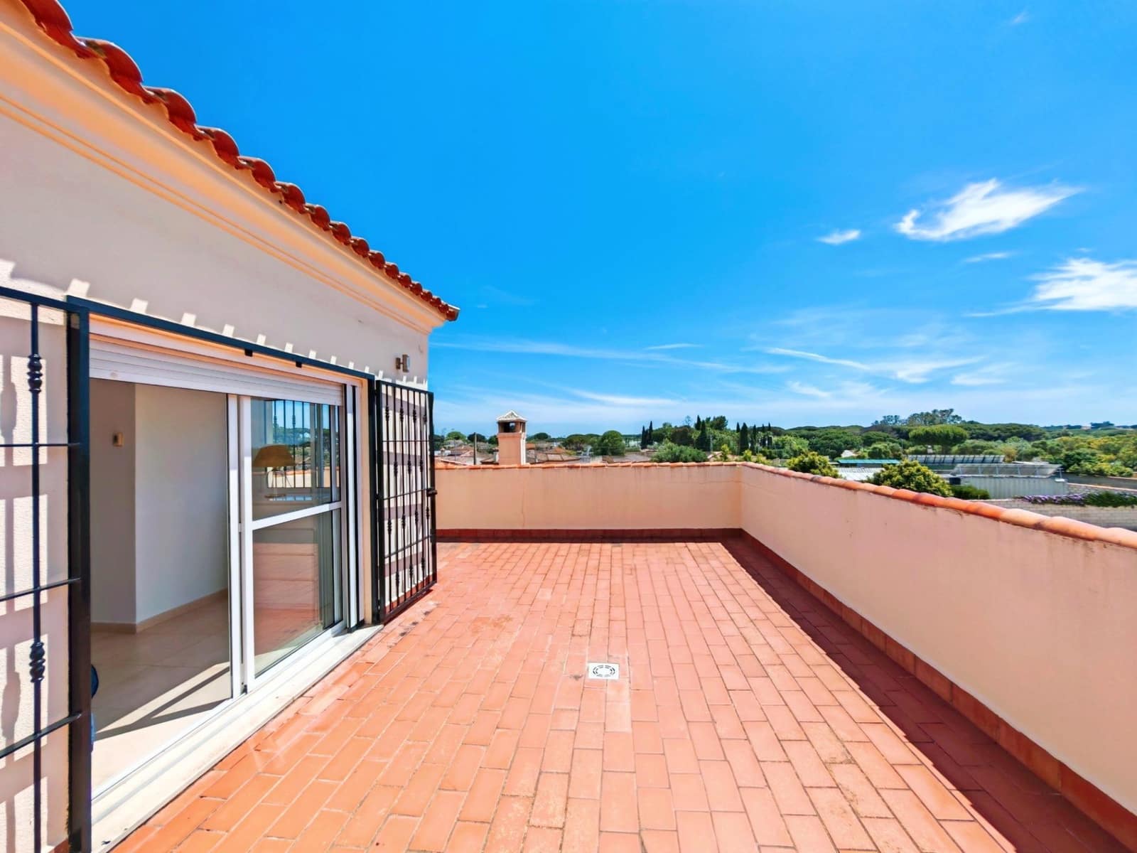 4 camera da letto Villa in vendita in Chiclana de la Frontera con piscina garage - 380.000 € (Rif: 10153645)