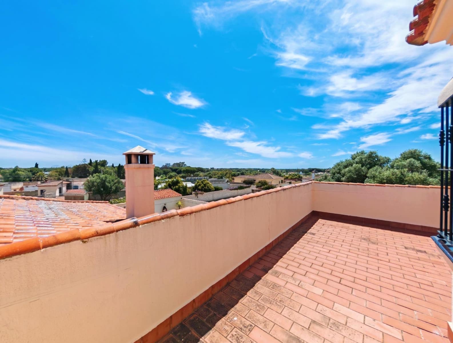 4 camera da letto Villa in vendita in Chiclana de la Frontera con piscina garage - 380.000 € (Rif: 10153645)