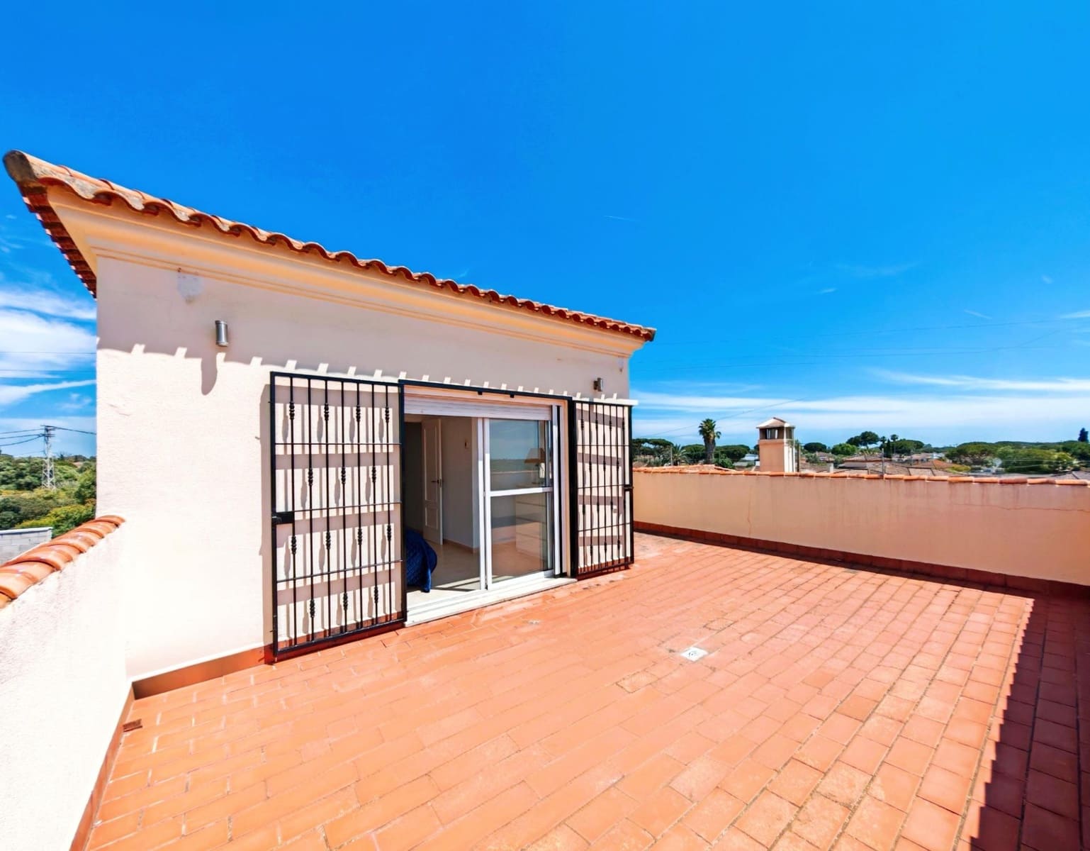 4 camera da letto Villa in vendita in Chiclana de la Frontera con piscina garage - 380.000 € (Rif: 10153645)