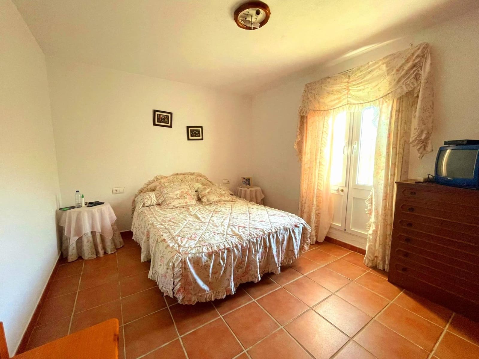 4 Zimmer Villa zu verkaufen in Medina-Sidonia mit Pool Garage - 270.000 € (Ref: 8636981)