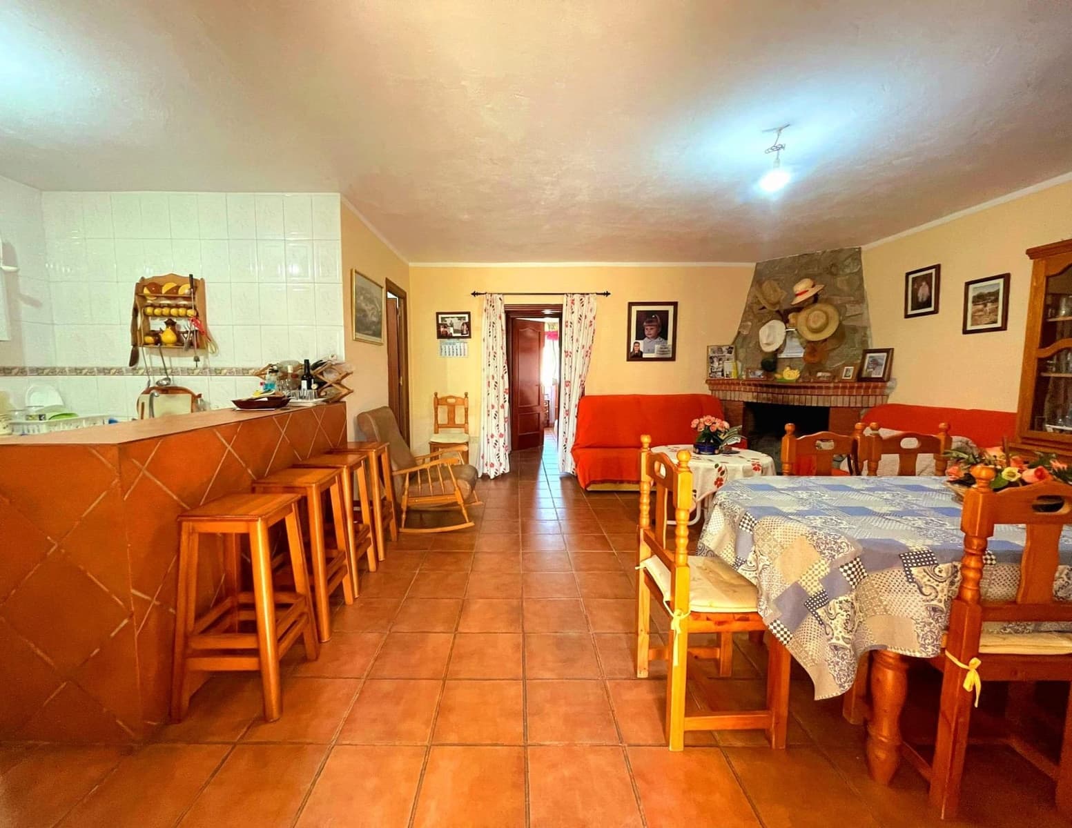 4 Zimmer Villa zu verkaufen in Medina-Sidonia mit Pool Garage - 270.000 € (Ref: 8636981)