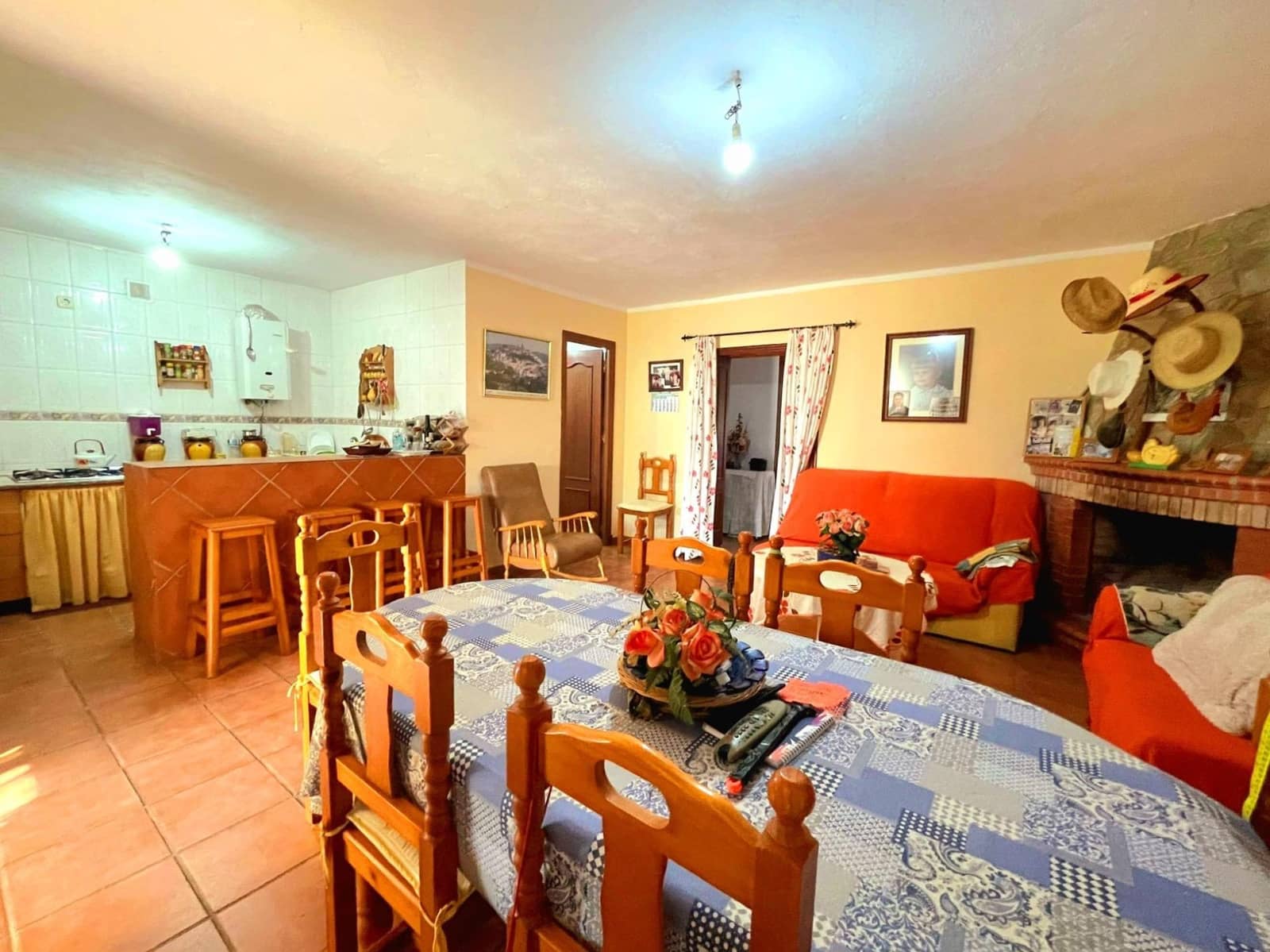 4 Zimmer Villa zu verkaufen in Medina-Sidonia mit Pool Garage - 270.000 € (Ref: 8636981)