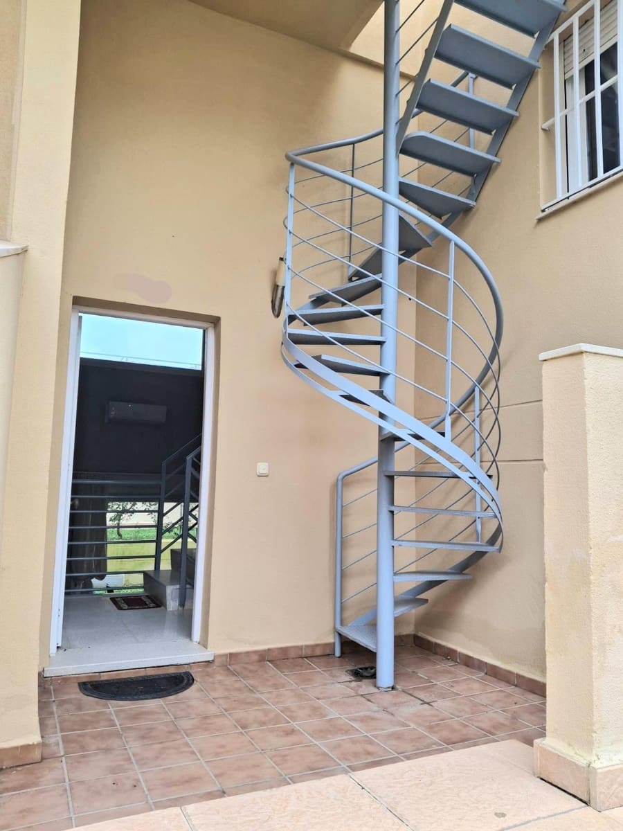 3 soveværelse Rækkehus til salg i Los Canos de Meca med swimmingpool garage - € 355.000 (Ref: 8789572)