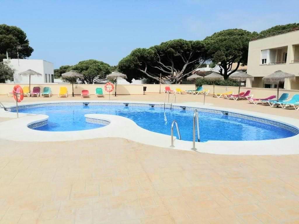 3 soveværelse Rækkehus til salg i Los Canos de Meca med swimmingpool garage - € 355.000 (Ref: 8789572)