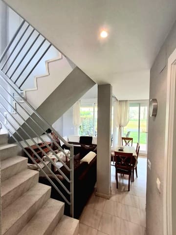 Adosado de 3 habitaciones en Los Caños de Meca, Barbate en venta con piscina garaje - 355.000 € (Ref: 8789572)