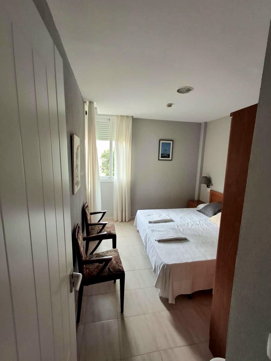 3 soveværelse Rækkehus til salg i Los Canos de Meca med swimmingpool garage - € 355.000 (Ref: 8789572)