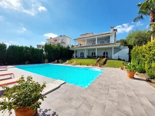 5 chambre Villa/Maison à vendre à Benalup avec piscine garage - 825 000 € (Ref: 8825197)