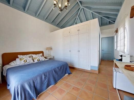 5 chambre Villa/Maison à vendre à Benalup avec piscine garage - 825 000 € (Ref: 8825197)